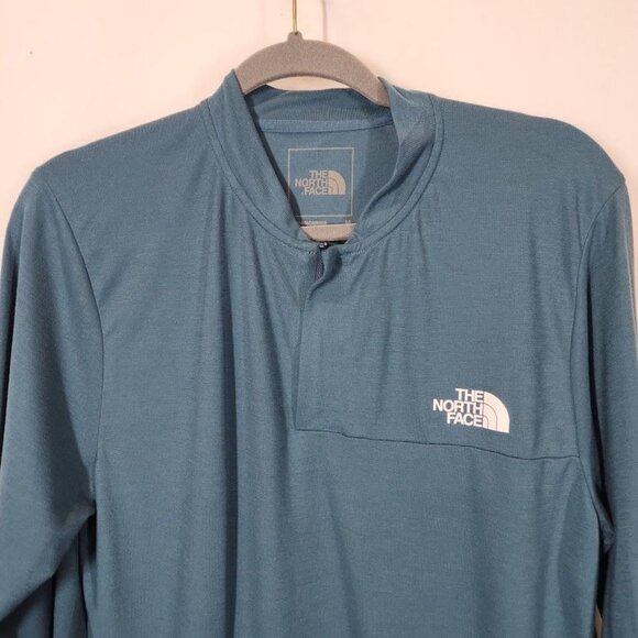 The North Face Men's Active Trail Henley Shirt in Mallard Blue - Size Medium - Picture 3 of 8